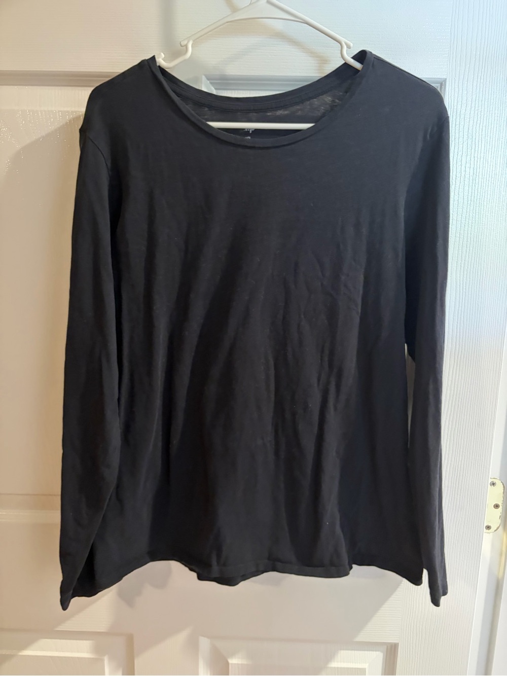 Women’s Dip Long Sleeve Tee